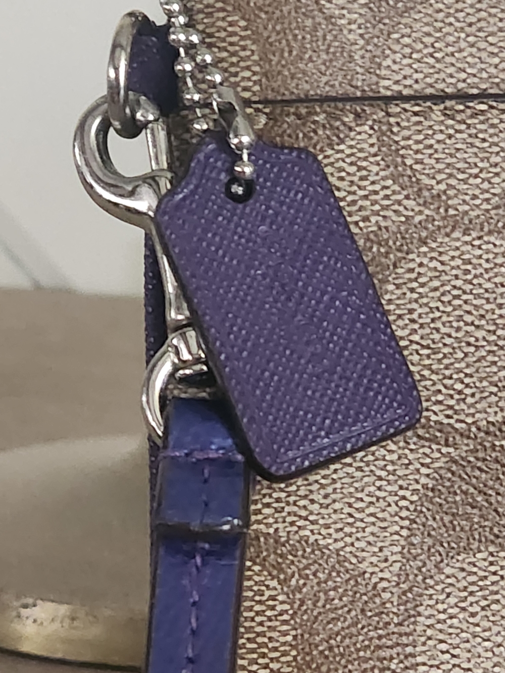 Coach Peyton Signature Go- Go Canvas Wristlet in Khaki - 8.5×4.5 (H1481) - Picture 5 of 11